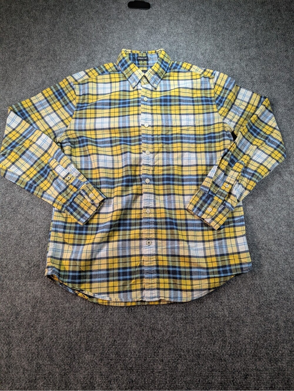 American Eagle Classic Fit Seriously Soft Mens Medium Yellow Blue Plaid Shirt